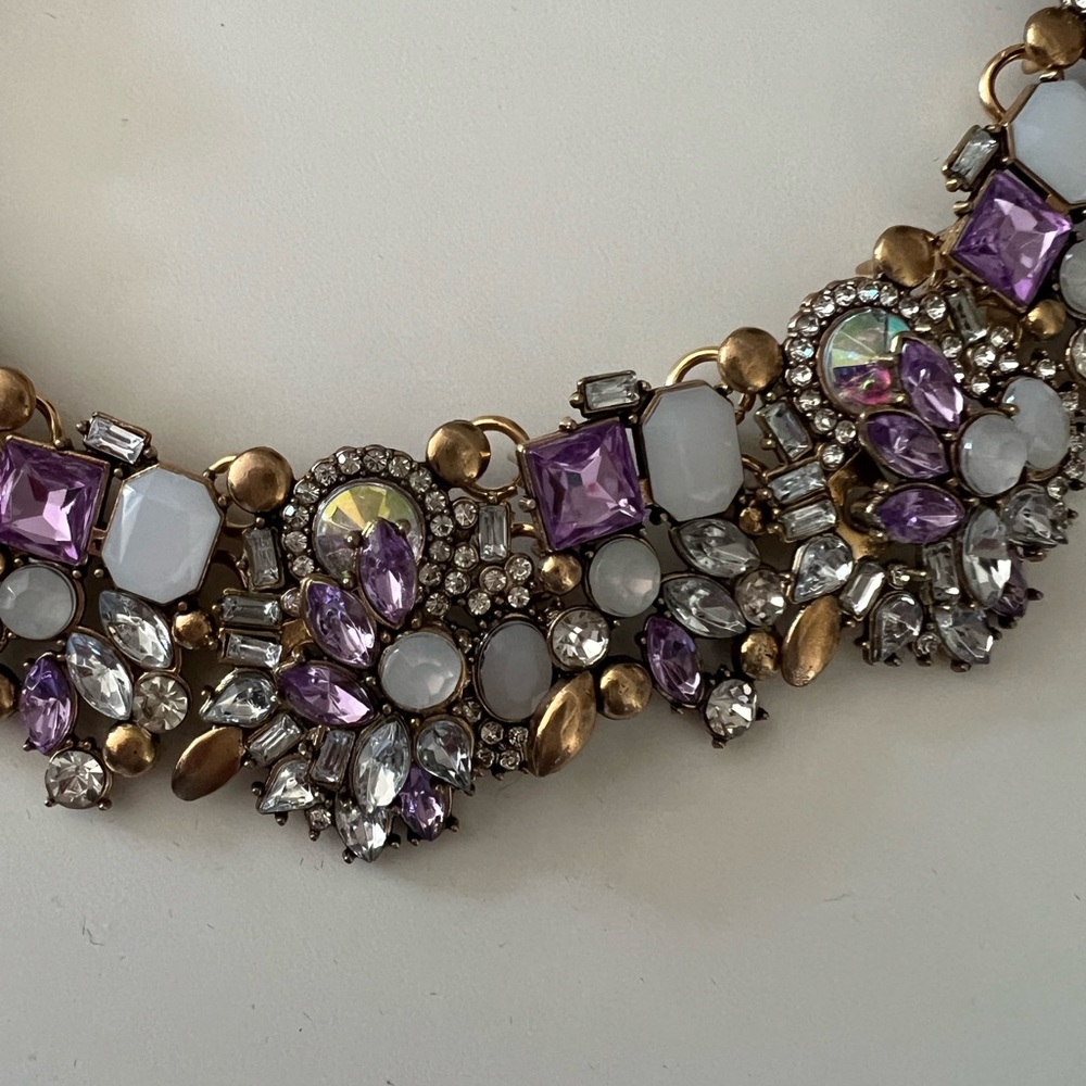 Beautiful necklace. 
Send your best offer!!! - Picture 2 of 2